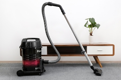 Picture of Panasonic MC-YL631 Drum Type Vacuum Cleaner with Blower Function (1700Watts)