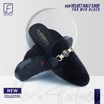Picture of New Fashionable Velvet Half Shoe For Men Black