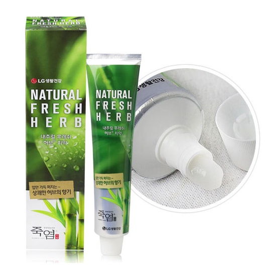 Picture of Activated carbon tooth whitening toothpaste, reducing bad breath LG Natural Fresh Herb Korea 160g