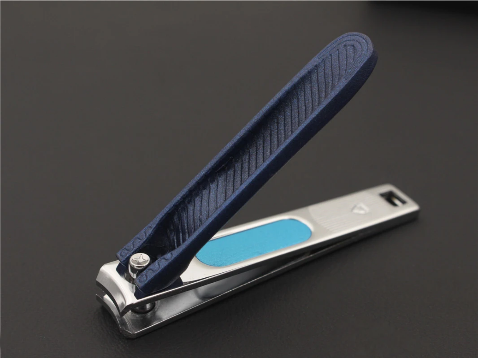 Picture of Top Quality Nail Clippers Big Size Steel Manicure Finger Nail Cutter Nail Care Tools Straight Edge Nail Trimmer