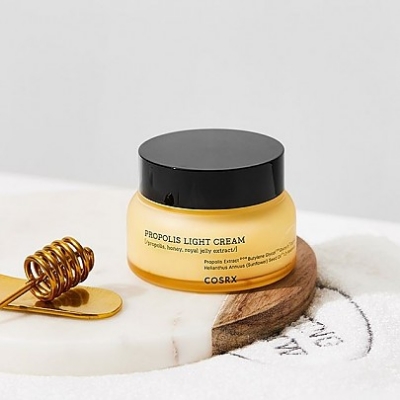 Picture of COSRX Full Fit Propolis Light Cream, 2.19 fl.oz / 65ml