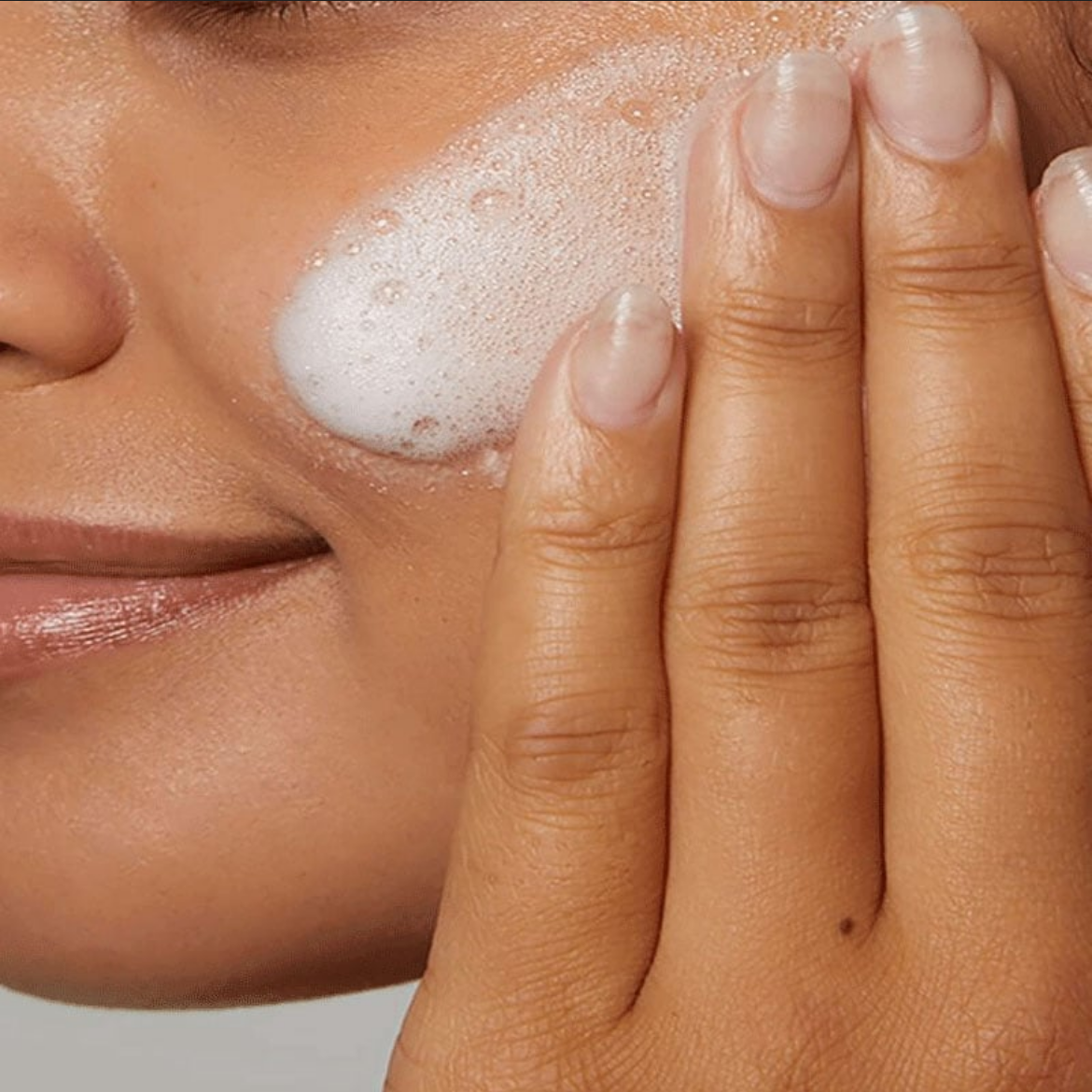 Picture of CeraVe Hydrating Cream To Foam Cleanser For Normal to Dry Skin 87ml