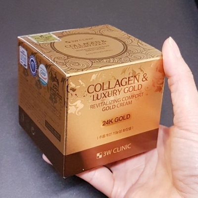 Picture of 3W CLINIC Collagen & Luxury Gold Revitalizing Comfort 24k Gold Cream-100g