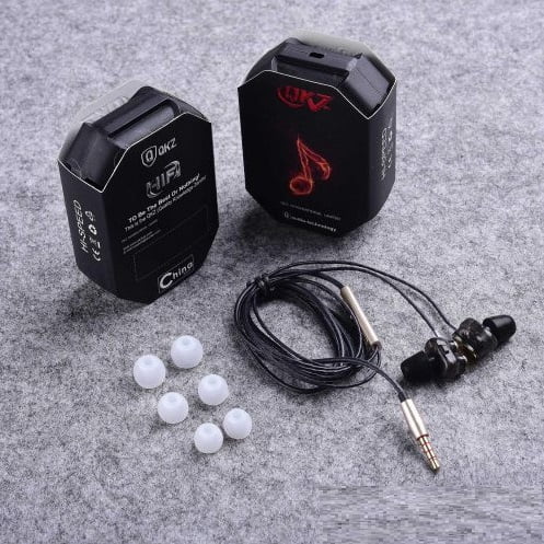 Picture of QKZ DM10 Zinc Alloy HiFi Earphone In Ear Earphones