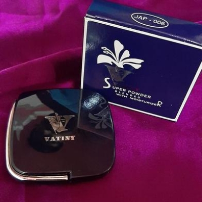Picture of VATINY Long Lasting Waterproof Compact Powder blended with Moisturizer-11g(Thailand)