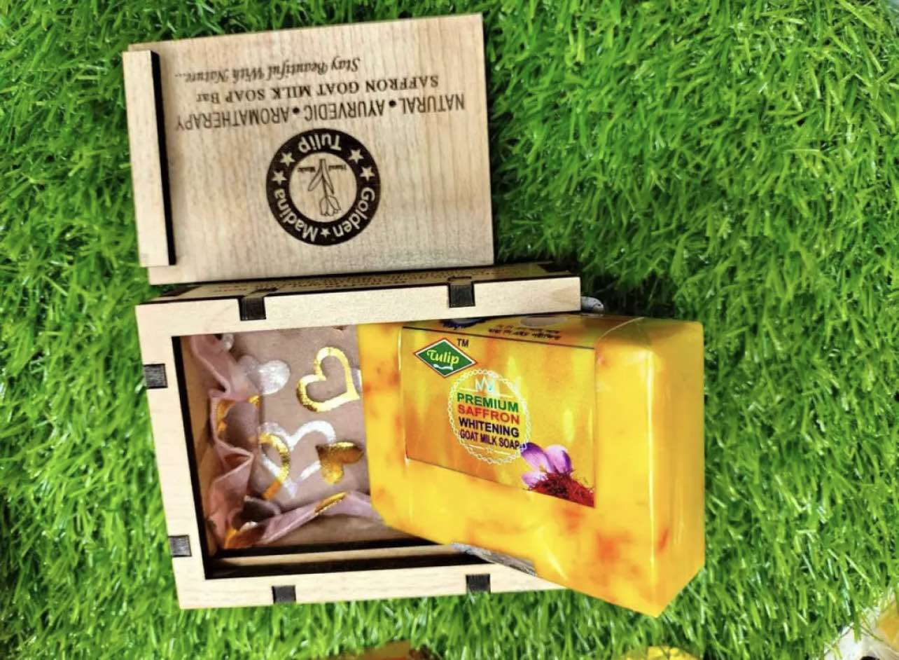 Picture of Hand Made Goat Milk Jafran Soap With Wooden Box 100g