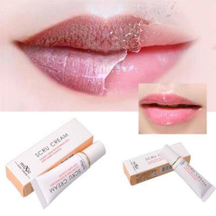 Picture of ROMANTIC BEAR Lip Scrub Cream Propolis Lip Exfoliating Gel Moisturizing Hydrating Smooth Sooth Dry Lips - Lip Balm