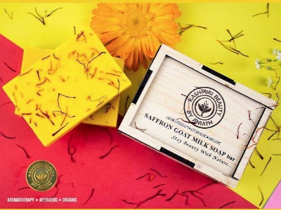 Picture of Hand Made Goat Milk Jafran Soap With Wooden Box 100g