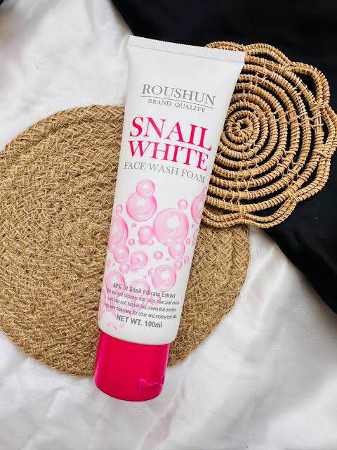 Picture of Roushun Snail White Face Wash Foam Facial Cleanser-100gm
