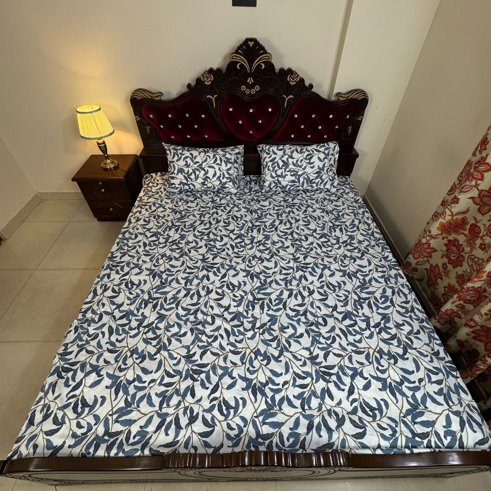 Picture of 1 PCs King Size Bed Sheet with Two Pillow Cover Multicolour Bisanar Chadur