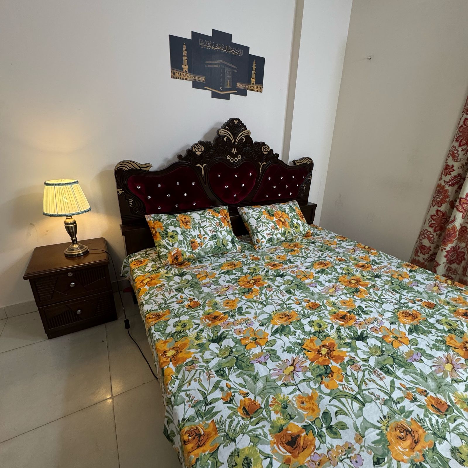 Picture of 1 PCs King Size Bed Sheet with Two Pillow Cover Multicolour Bisanar Chadur