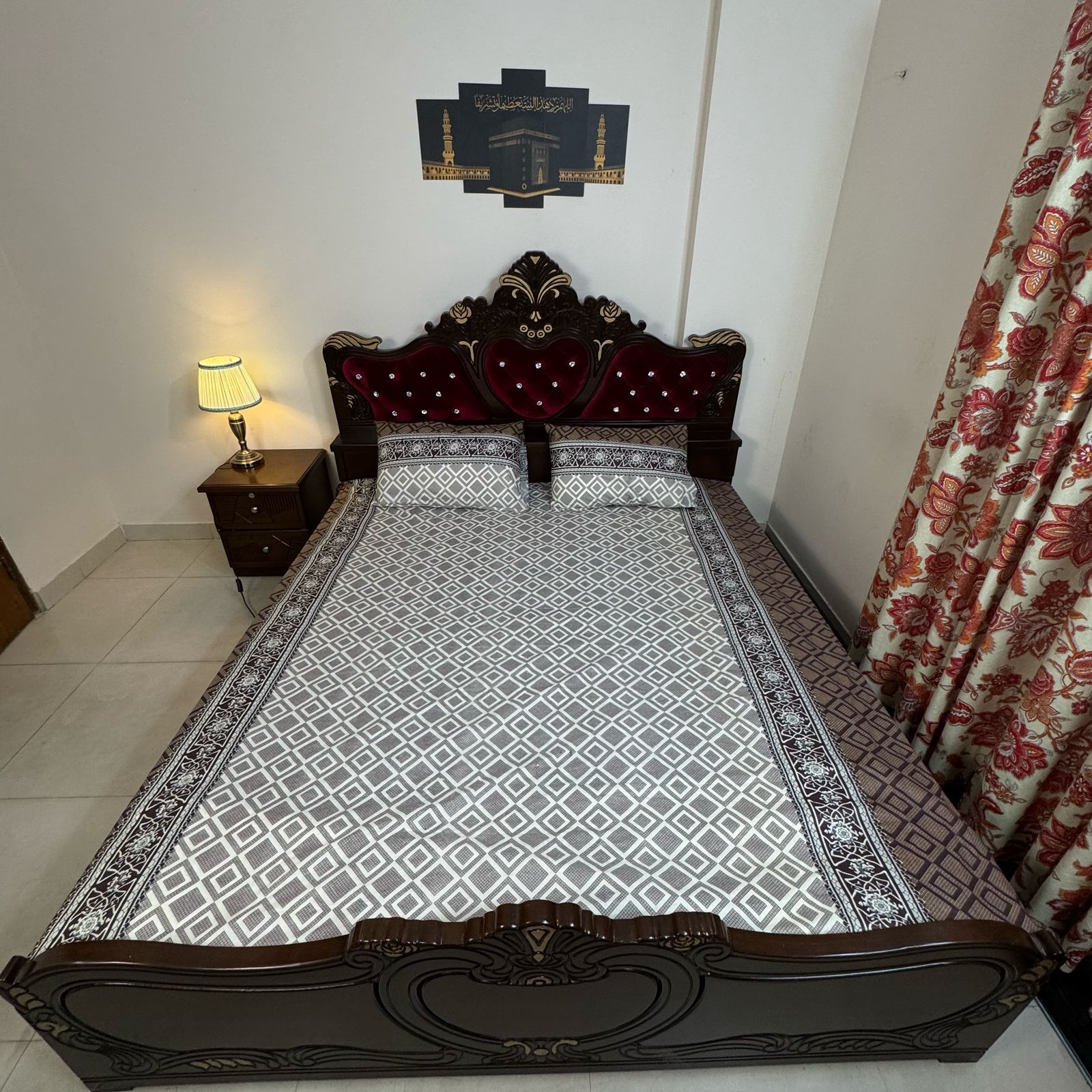 Picture of 1 PCs King Size Bed Sheet with Two Pillow Cover Multicolour Bisanar Chadur