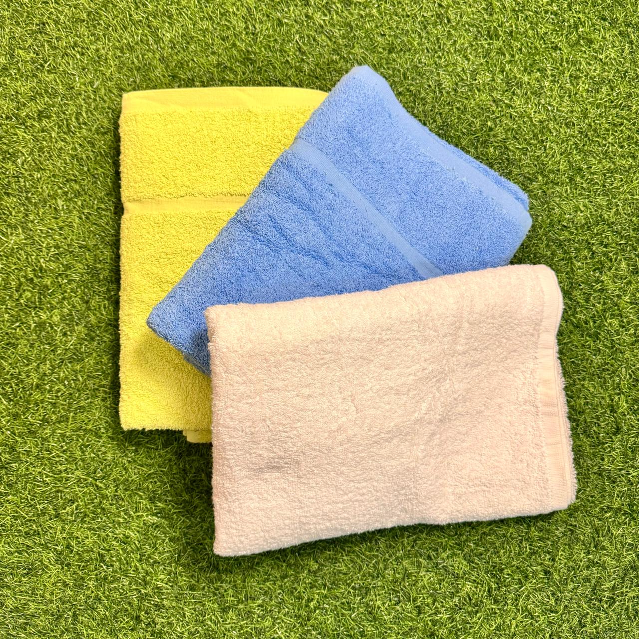 Picture of Bath Towel, 3-Piece Towel Set, White, Light Green, Sky Blue, Fluffy, Texture, Absorbent, Quick Drying, Hotel Quality Towel, Personal Use Towel, Beauty Salon Towel, Bath Supplies, 27 x 54 inches