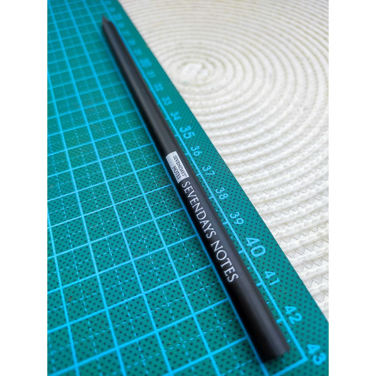 Picture of Sevendaysnotes Black Wooden Pencil 3-pack