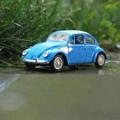 Picture of Double door beetle retro classic car model pull back alloy car