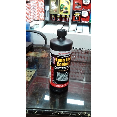 Picture of Toyota Radiator Coolant - Red Fluid 1 Litter (Made in USA)