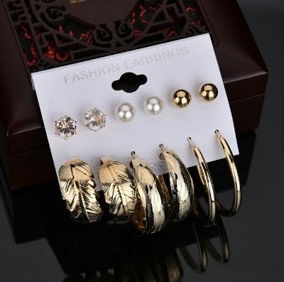 Picture of 6 Pairs of Rhinestone Set Big Circle Leaf Earring for Women Fashion Jewelry