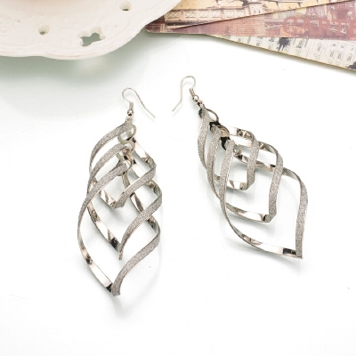 Picture of Elegant Classic Punk Gold Color Spiral Pendant Drop Earrings Jewelry For Women Jewelry Fashion