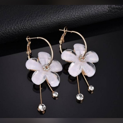 Picture of Korea Fashion White Big Flowers Earrings for Women Temperament Rhinestone Long Earring Jewelry Gift for women's fashion