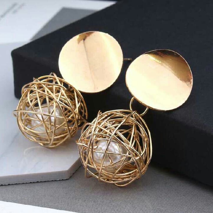 Picture of One Pair retro geometric earrings Simple weaving hollow ball pearl earrings- One Pair