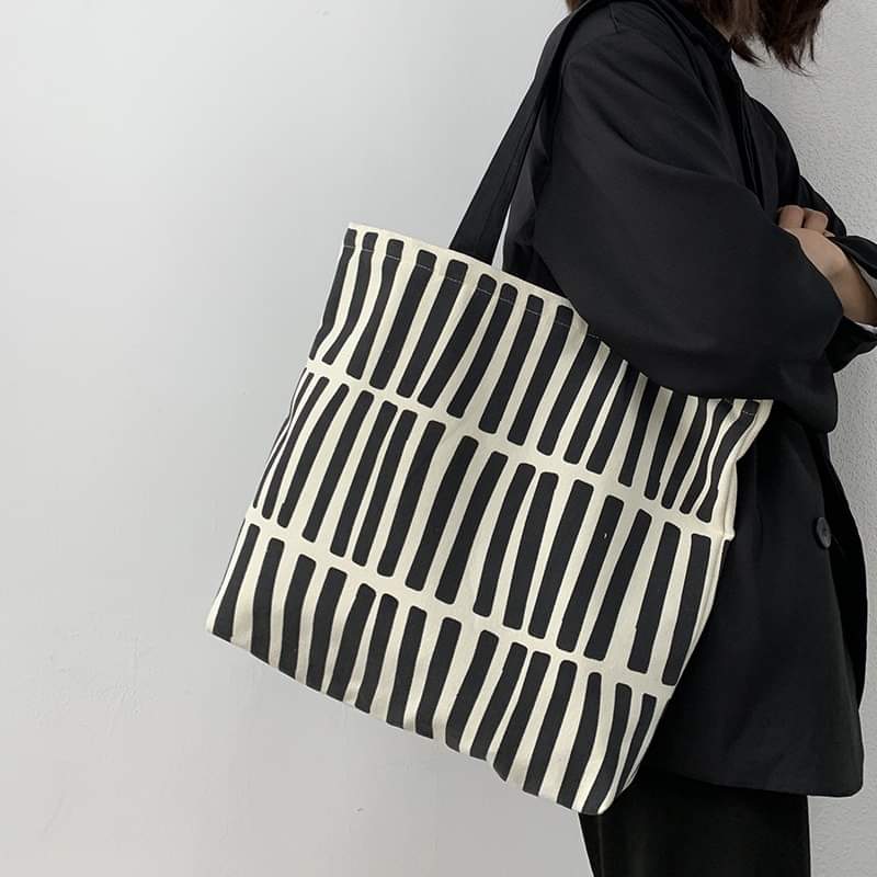 Picture of TAG Lifestyle Canvas Tote Bag/Fashionable Top Handle Bag Black Color with Zipper for girls For University/College/Trendy Fashionable Women