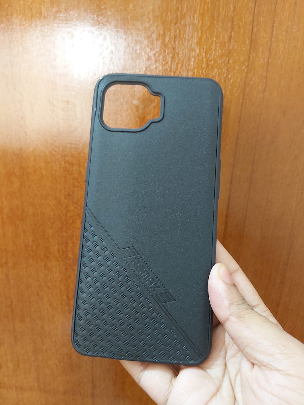 Picture of oppo f17 pro Luxury Silicone Protect Back Cover Soft Case For back cover