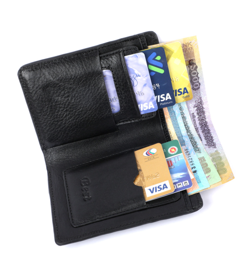 Picture of High quality Leather Long Lusting wallet For Men (with BOX)