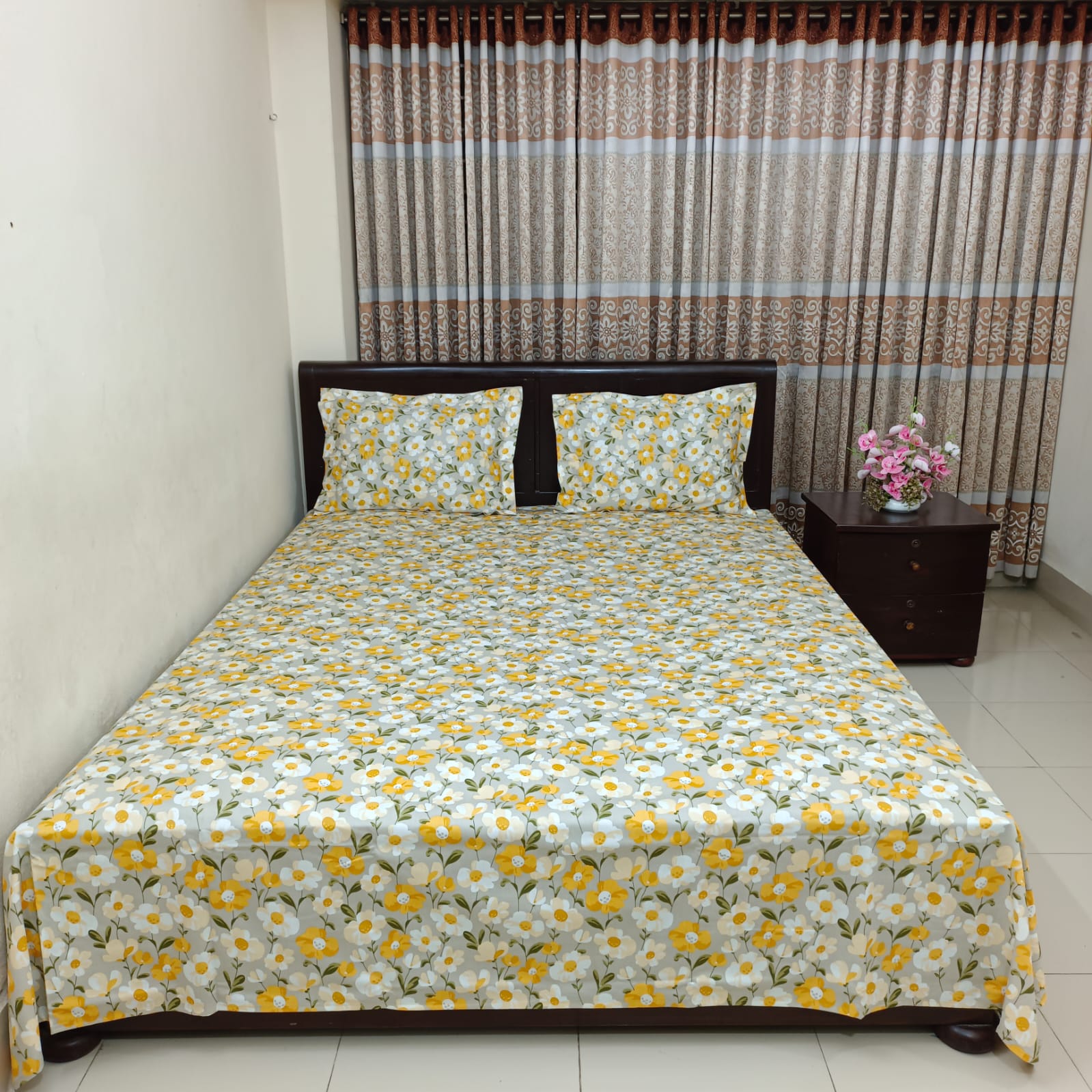 Picture of Luxury Twill Cotton Bedsheet – King Size – 3Pecs – Cosmos