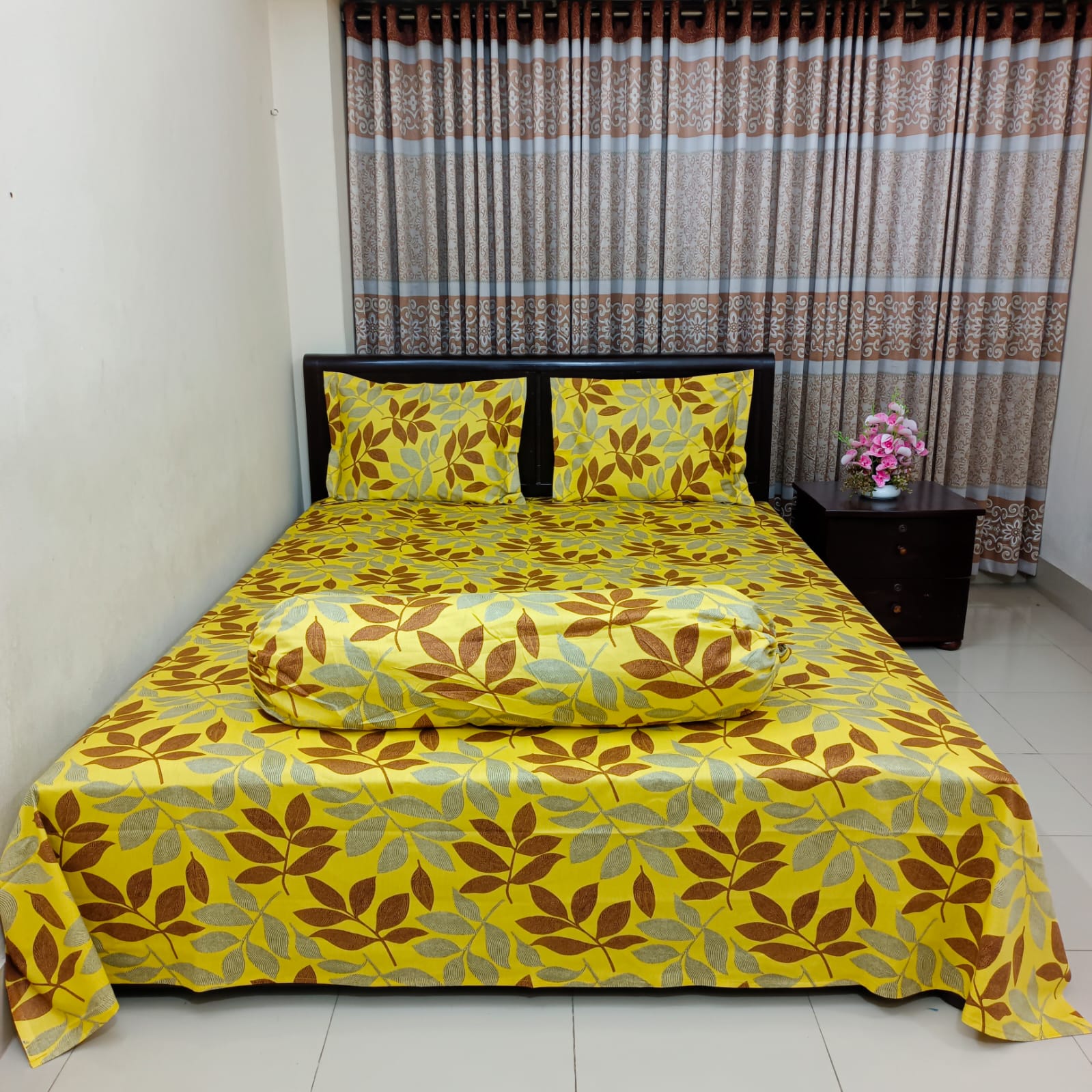 Picture of Luxury Twill Cotton Bedsheet – King Size – 3 Pecs Set – Golden Leaf