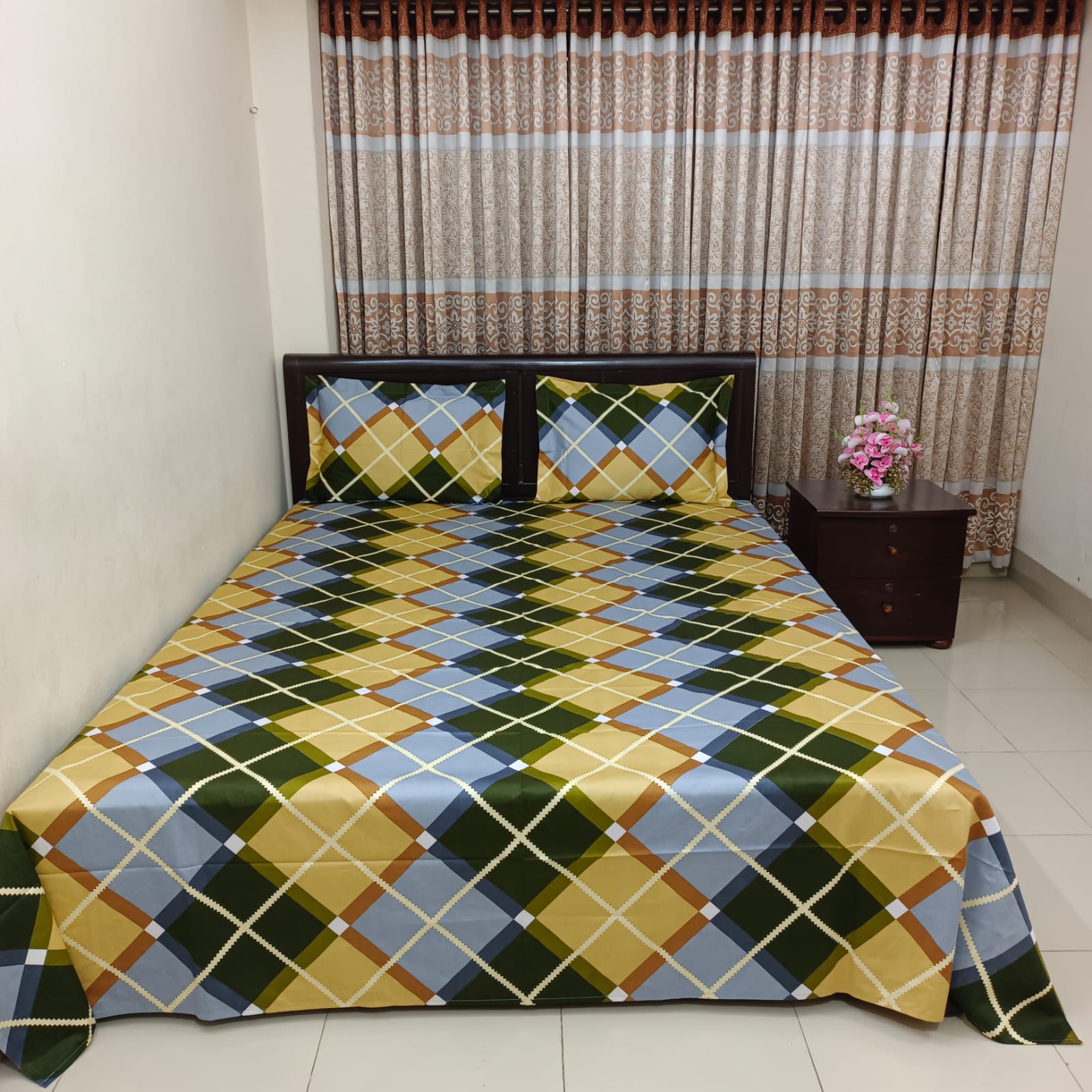 Picture of Luxury Twill Cotton Bedsheet – King Size – 3Pecs – G.Box