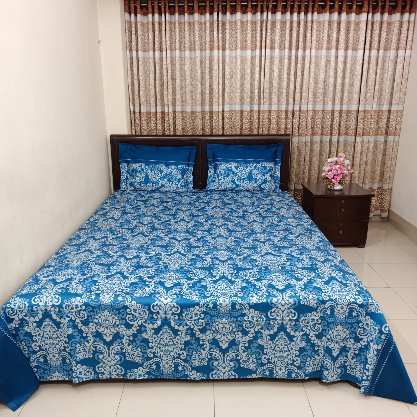 Picture of Luxury Twill Cotton Bedsheet – King Size – 3Pecs – Royel Blue