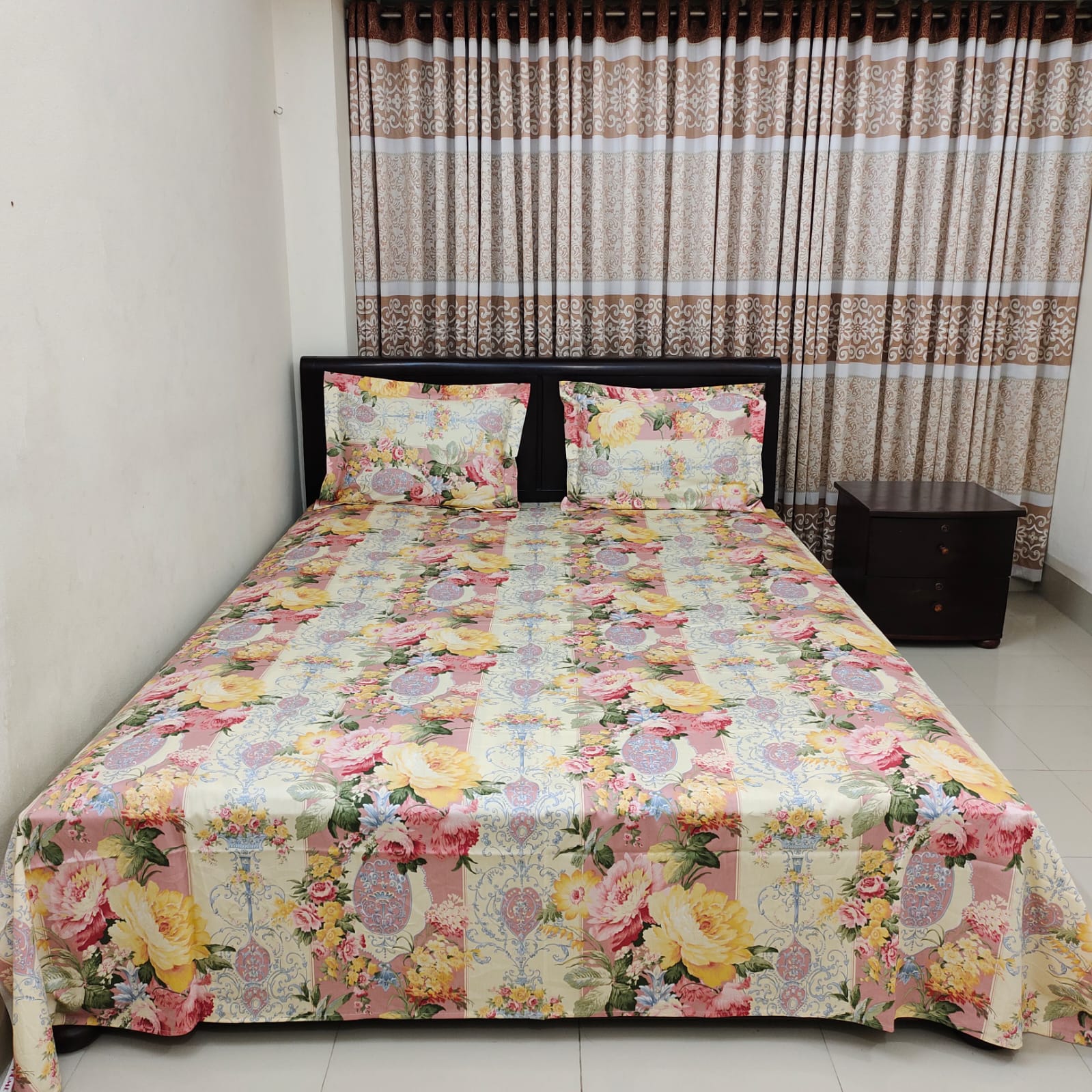Picture of Luxury Twill Cotton Bedsheet – King Size – 3Pecs – Mother’s Choice