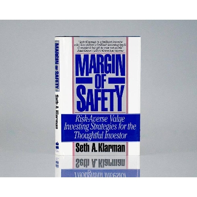 Picture of Margin of Safety: Risk-Averse Value Investing Strategies for the Thoughtful Investor -Paperback