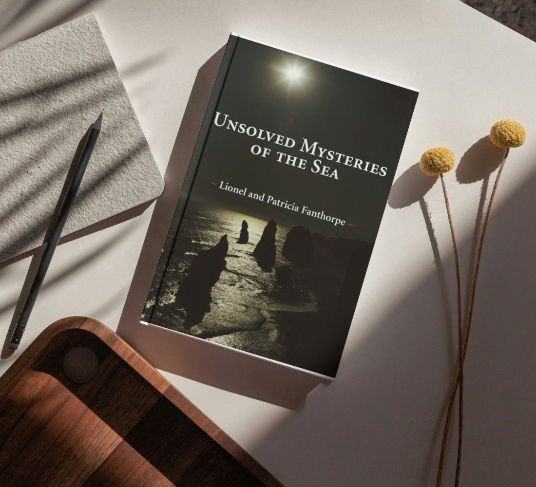 Picture of Unsolved Mysteries of the Sea by Patricia Fanthorpe - Premium - Paperback