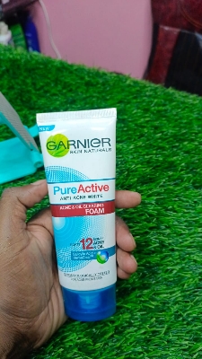 Picture of International Thailand product Garnier Pure Active clearing foam used for male female - 100  ml