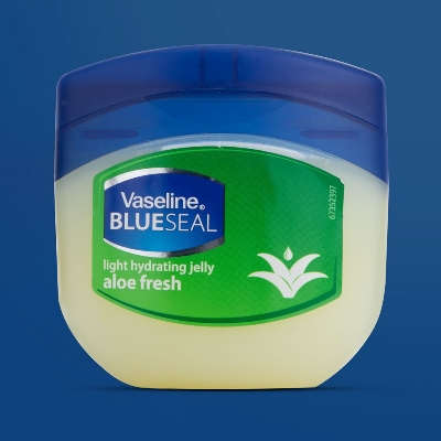 Picture of Any season used International south African product lip care Vaseline jelly Aloe fresh for male / female - 50 ml