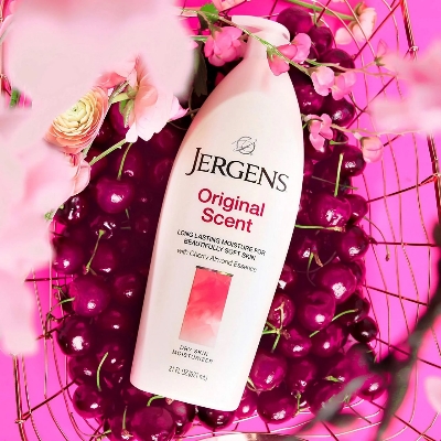 Picture of International UAE product Any season used perfumed jergens Original scent  Moisturizer body lotion - 400 ml