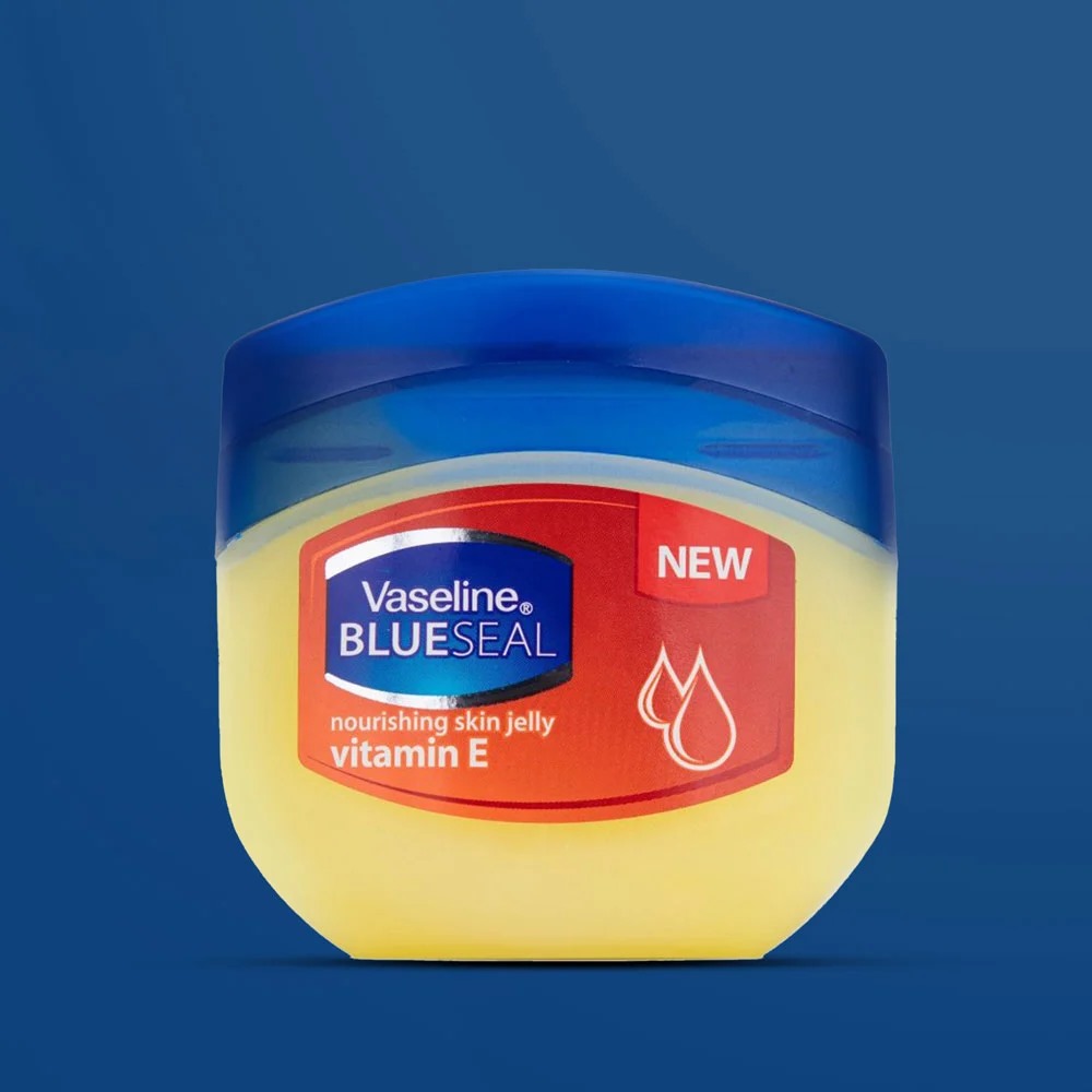 Picture of 250 ml lip care Vaseline jelly vitamin E Any season used International south African product for male / female