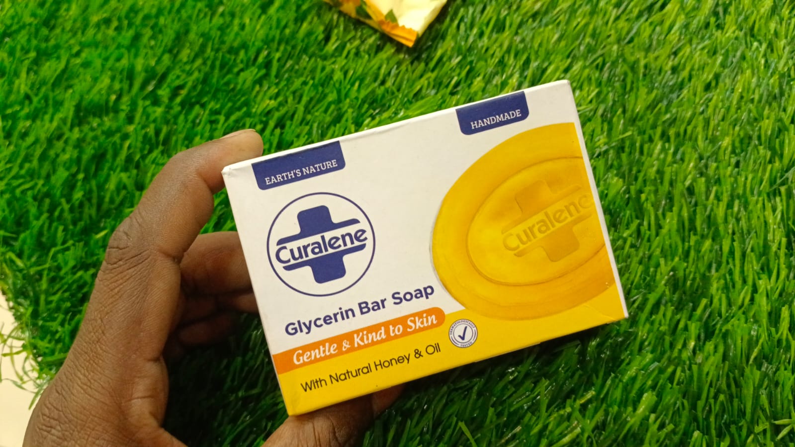 Picture of 100 gm Curalene Glycerin bar Soap Indian product used for male female