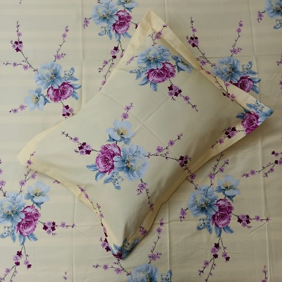Picture of King Size Bedsheet With Two Pillow Covers