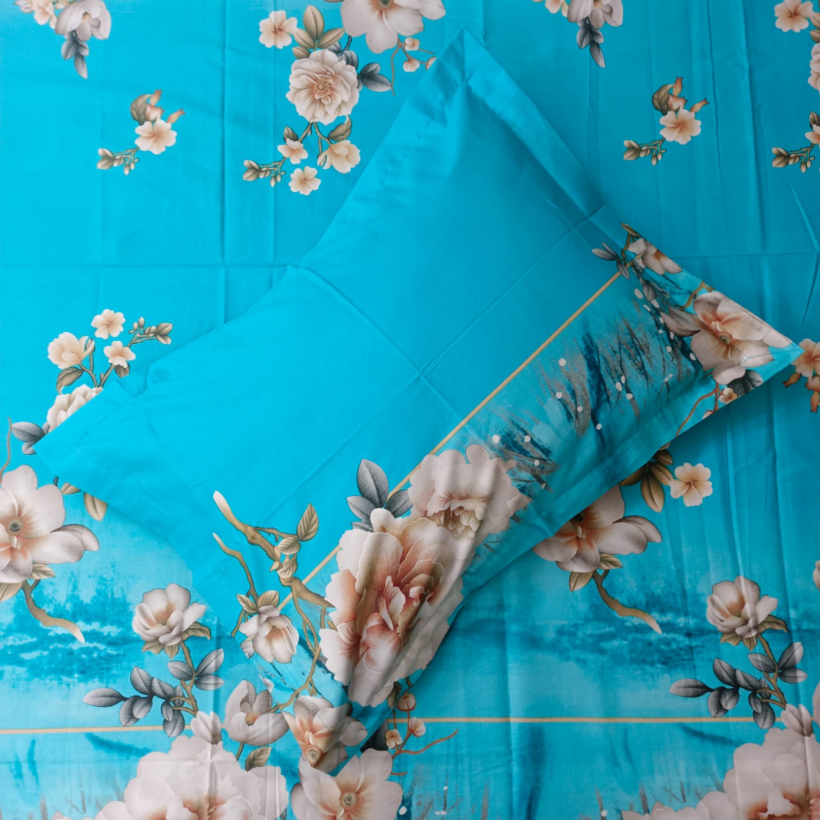 Picture of Digital Printed Bedshee twith Two Pillow Covers