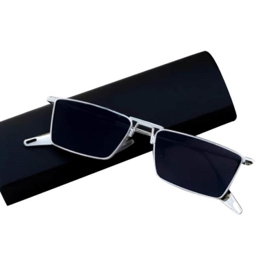 Picture of Sunglasses 2021 Fashion Small Box Metal Frame Rectangle Glasses The New Vintage Men And Women Luxury Designer Driving Eyeglasses