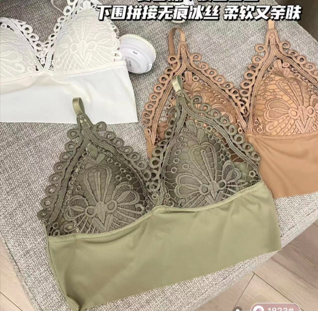 Picture of Imported New design free size Stylish Soft Comfortable Padded Bra for Women (one piece)
