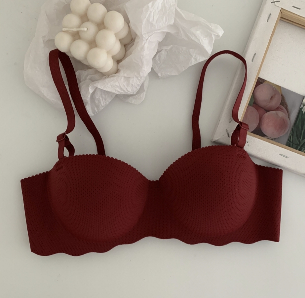 Picture of Imported Women Solid Seamless Underwear Adjustable Push Up Fashion Female Breathable Lingerie Bra for Women
