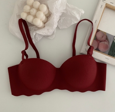 Picture of Imported Women Solid Seamless Underwear Adjustable Push Up Fashion Female Breathable Lingerie Bra for Women