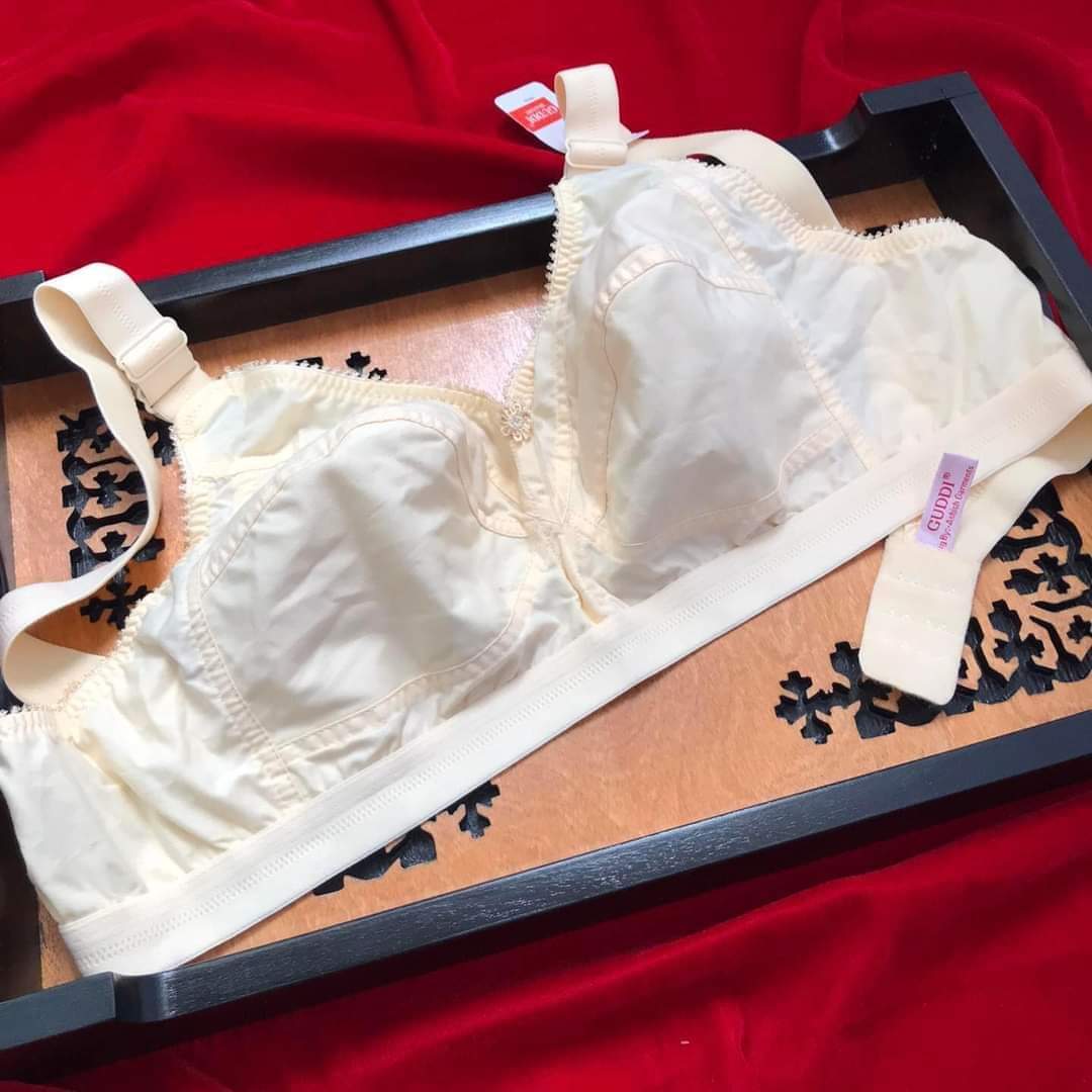Picture of Imported comfortable Indian Guddi Bra Cotton Big Belt Full Coverage Bra for Women regular use bra for women