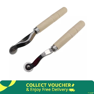 Picture of Tracing wheel wooden handle, toothed metal wheel, extra sharp (1 pc)