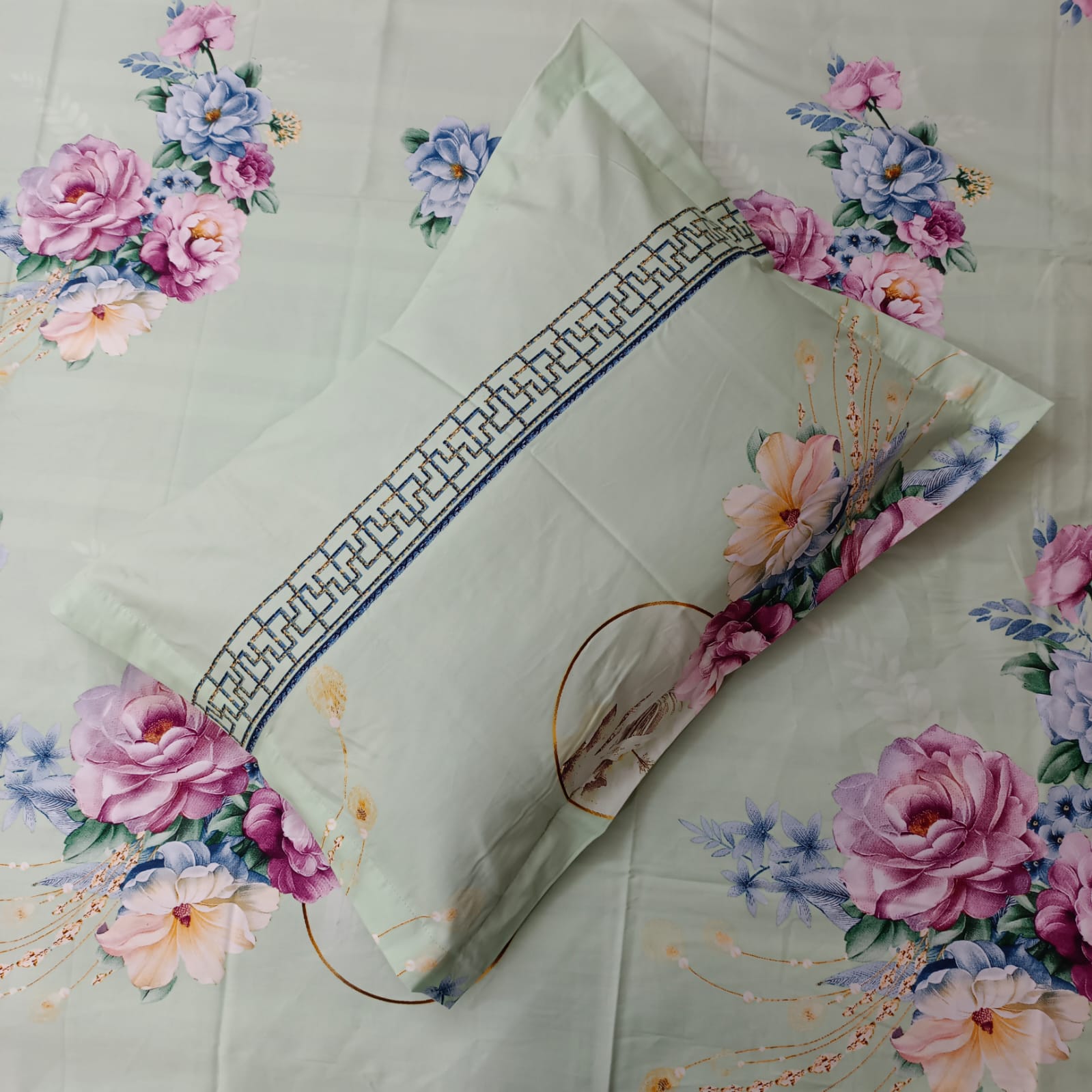 Picture of King Size Bedsheet 3 Pecs Set