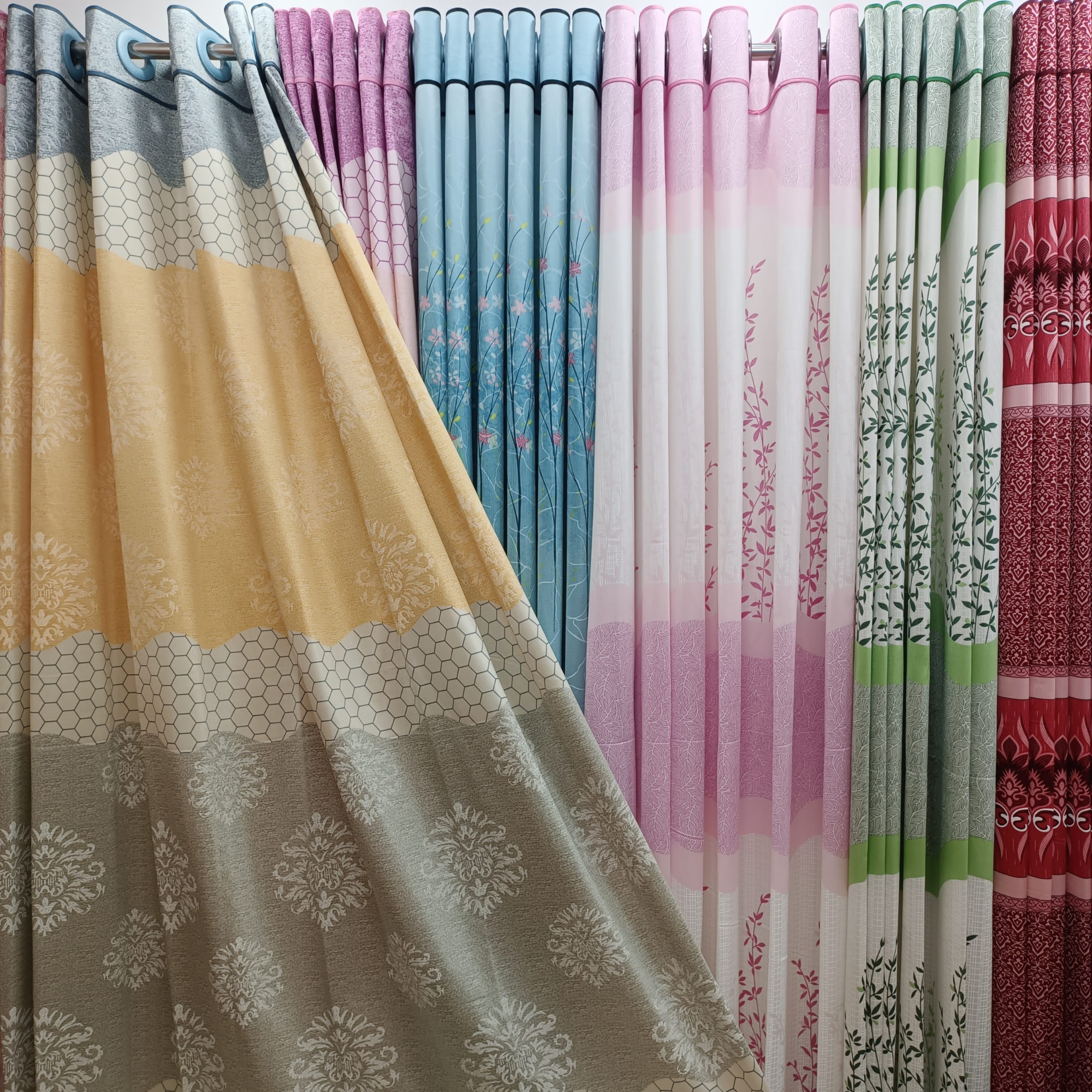 Picture of Luxury Special Curtain 8 kuchi
