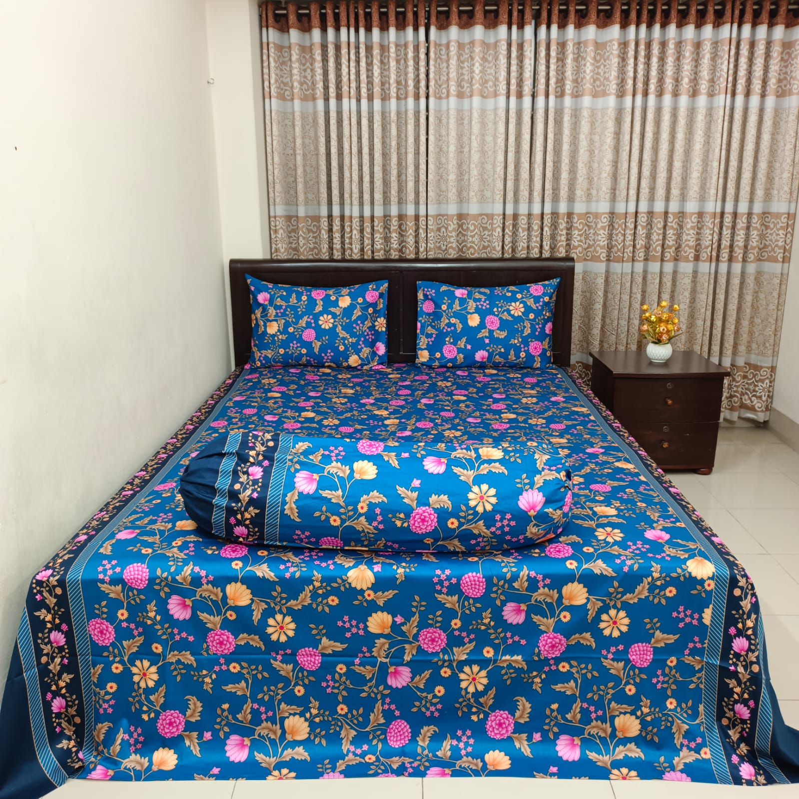Picture of Luxury Twill Cotton Bedsheet – Super King Size – 4 Pecs Set